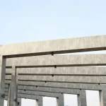 plots beton pour pergola — Plots béton pour pergola : définition, effets et limites